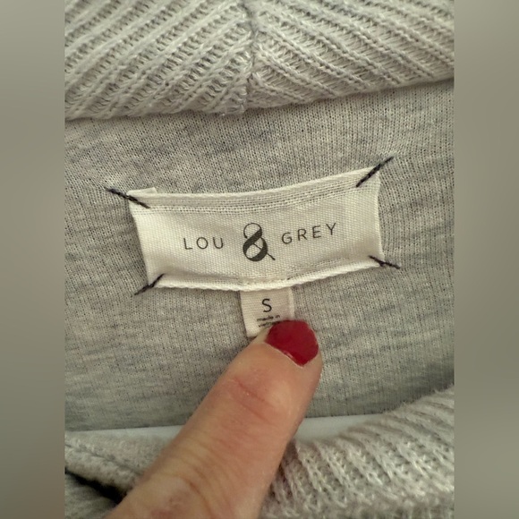 Lou & Grey Womens Ribbed Light Grey Cardigan SZ SM Button Closure Moto Modern - Picture 2 of 8